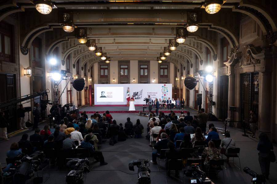 Presidenta celebra descenso de inflación por debajo del 4%; prevé mayor inversión