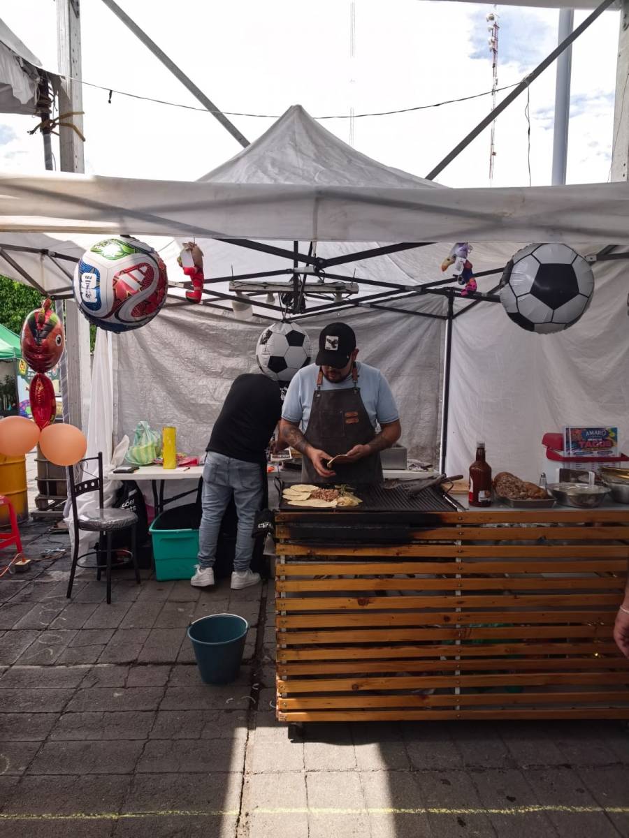 Feria del Taco Mundialista reúne a más de 100 expositores en Nezahualcóyotl