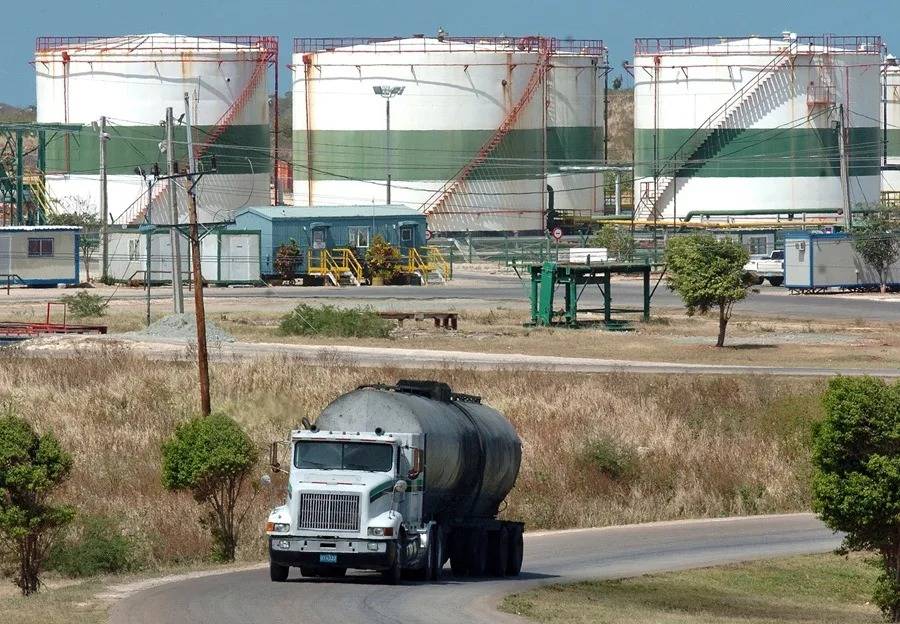 EE.UU. sanciona a empresa petrolera CUPET y Cuba acusa “crueldad indiscriminada”   
