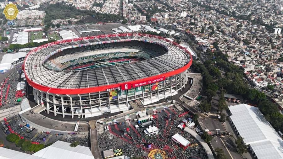 Presidenta reconoce derecho de la CNTE a manifestarse, pero es obligación de su gobierno garantizar movilidad hacia Estadio CDMX, dice