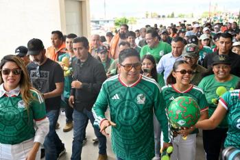 Ricardo Gallardo arranca la fiesta futbolera en San Luis