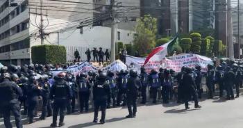 JUFED denuncia encapsulamiento policial durante protesta por independencia judicial en Perisur