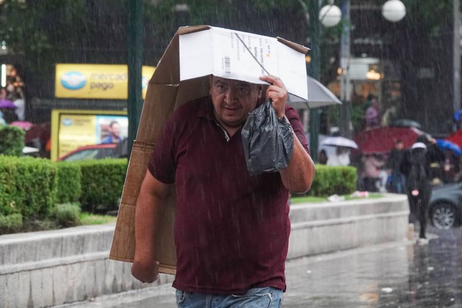 Activan alerta naranja por lluvias y granizo en Coyoacán y Tlalpan; reportan inundaciones en Periférico    
