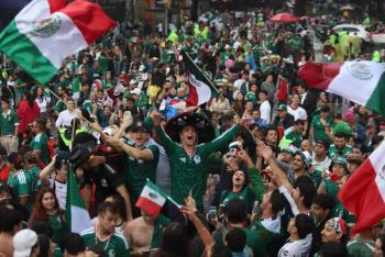 Victoria de Meacutexico en el Mundial impulsa actividad econoacutemica con ingresos por mil 200 millones de pesos
