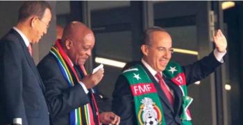 Calder&oacute;n recuerda inauguraci&oacute;n del Mundial 2010 en Sud&aacute;frica