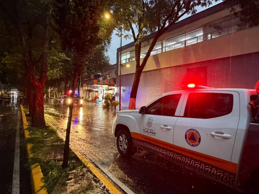 Tlalpan desplegó operativo de emergencia por lluvias y Alerta Roja en CDMX