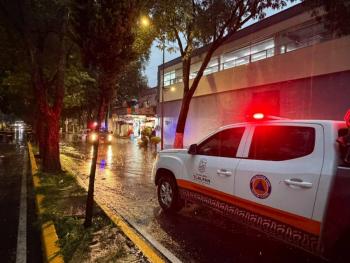 Tlalpan despleg&oacute; operativo de emergencia por lluvias y Alerta Roja en CDMX