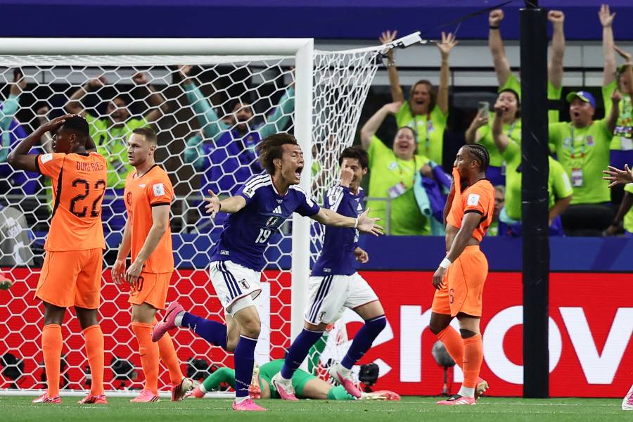 Pa&iacute;ses Bajos deja escapar la victoria y empata con Jap&oacute;n en su debut mundialista