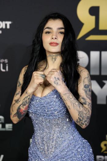 Karely Ruiz enfrenta cr&iacute;ticas por exhibir a usuaria que la cuestion&oacute; en redes