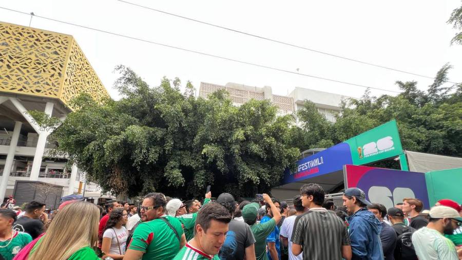 Detienen a cinco personas por presunto robo de celulares durante festivales futboleros en la Ciudad de M&eacute;xico