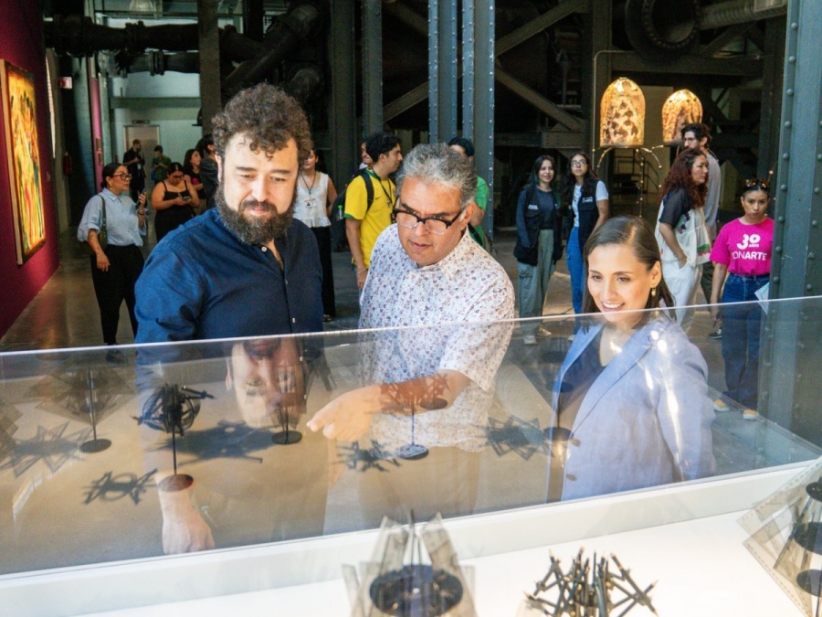 CONARTE inaugura exposición 'Entre ecos y fisuras' con obras de artistas de Nuevo León de los ochenta