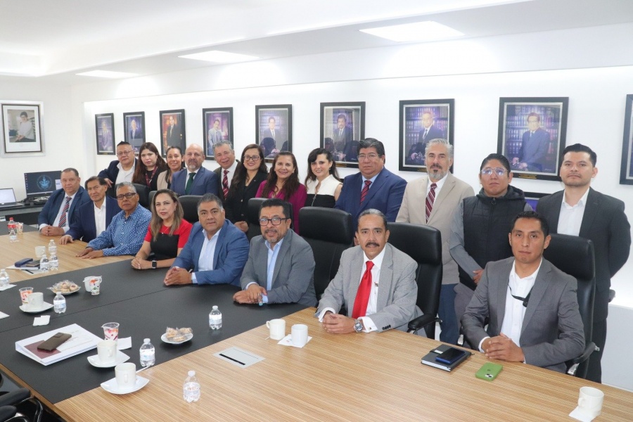 Instalan Comit&eacute; Editorial SABG–BUAP para profesionalizar gobiernos municipales en Puebla
