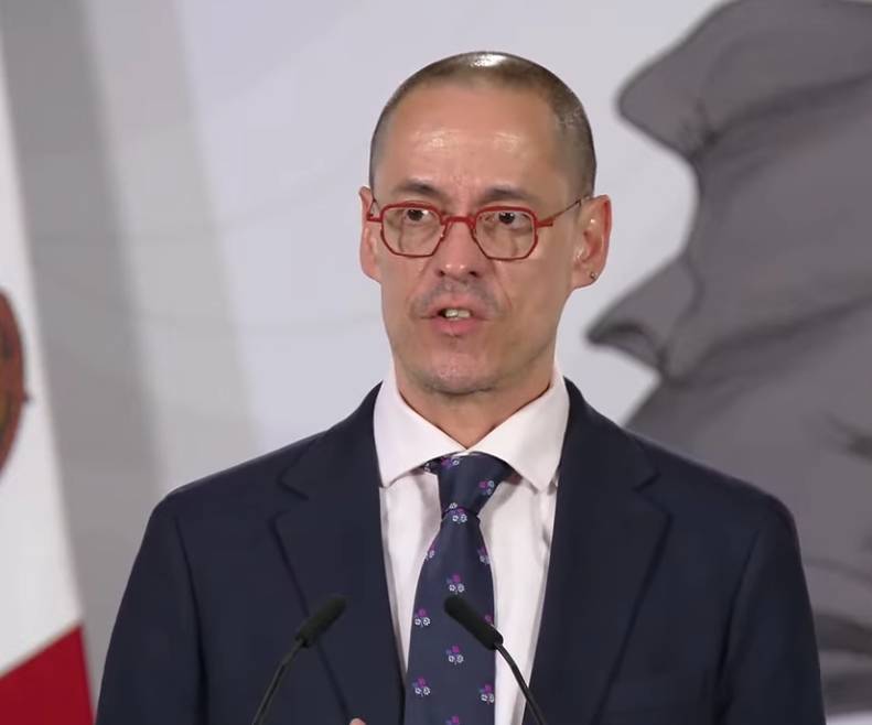 Gobierno Federal simplifica tr&aacute;mites de inversiones, pasaporte, actas, consulados y otros con plataforma digital