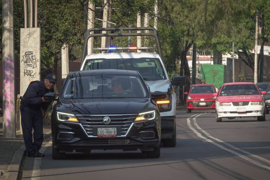 Hoy No Circula: estos vehículos deberán suspender su circulación este jueves en CDMX y Edomex