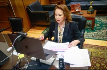 Yasm&iacute;n Esquivel destaca papel del nuevo C&oacute;digo Nacional durante encuentro con notarios