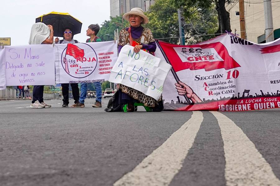 CNTE decidirá este viernes si mantiene plantón en CDMX tras ofrecimiento de recursos educativos