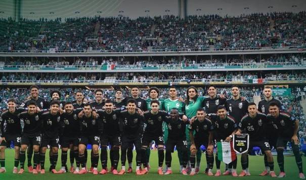México sufre, gana y amarra liderato ante Corea