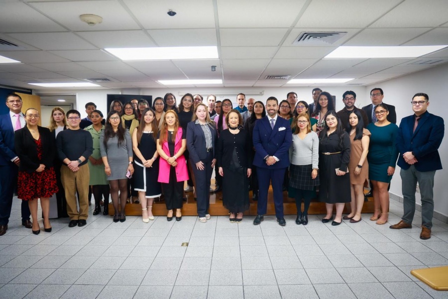 Yasm&iacute;n Esquivel destaca capacitaci&oacute;n y di&aacute;logo como claves para fortalecer al Poder Judicial