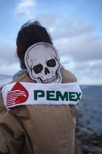 Salina Cruz enfrenta nuevas fugas de combust&oacute;leo; vecinos acusan contaminaci&oacute;n y omisi&oacute;n de Pemex