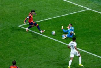 Espa&ntilde;a encuentra el gol y derrota con autoridad a Arabia Saudita