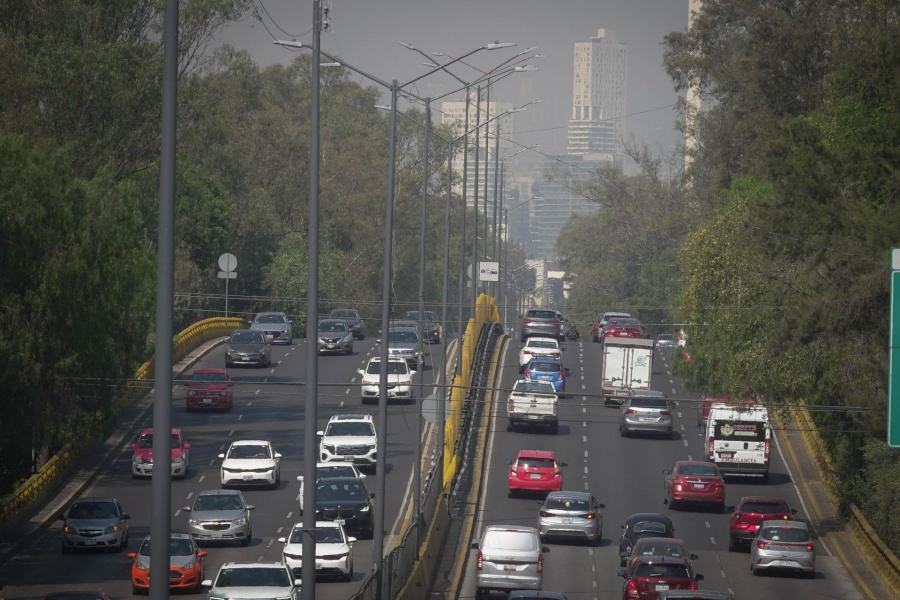 Hoy No Circula del 24 de junio: autos con engomado rojo y placas 3 y 4 no podrán circular