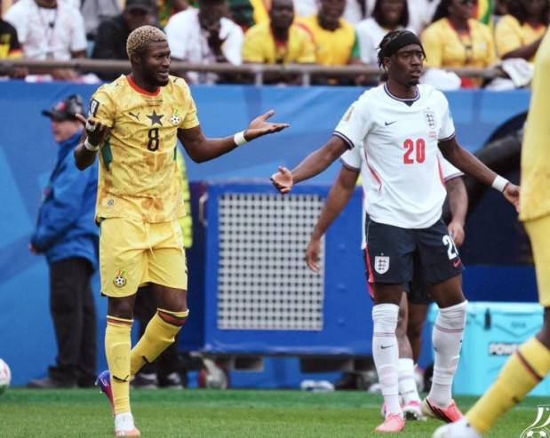 Inglaterra se estrella con el muro de Ghana y deja escapar el liderato del Grupo