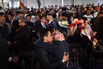 CDMX celebrar&aacute; bodas colectivas gratuitas para comunidad LGBTTTIQ+ durante la Marcha del Orgullo