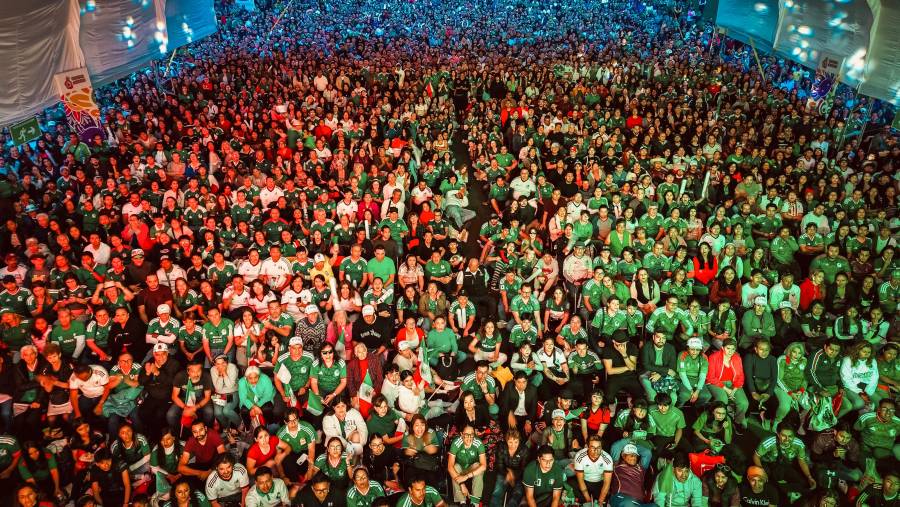 Conviven más de 5 mil personas en Tlalpan tras victoria de la Selección Mexicana