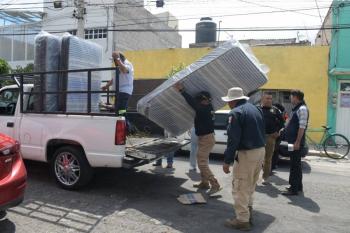 Solidaridad vecinal apoya a familia que perdi&oacute; su hogar en incendio