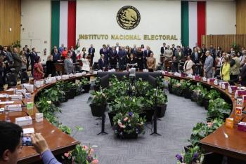 INE avala dos nuevos partidos y rechaza otros por anomal&iacute;as en su proceso de registro