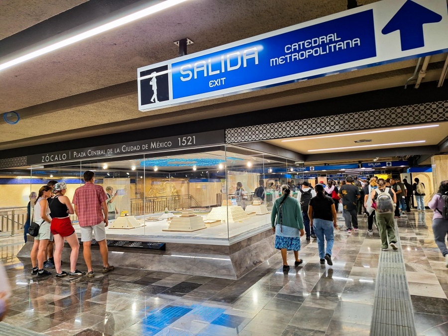 Servicio lento en el Metro capitalino provoca inconformidad entre usuarios 