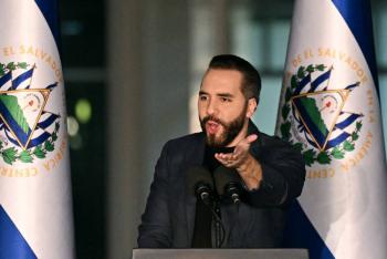 Bukele formaliza precandidatura para buscar un tercer mandato en El Salvador
