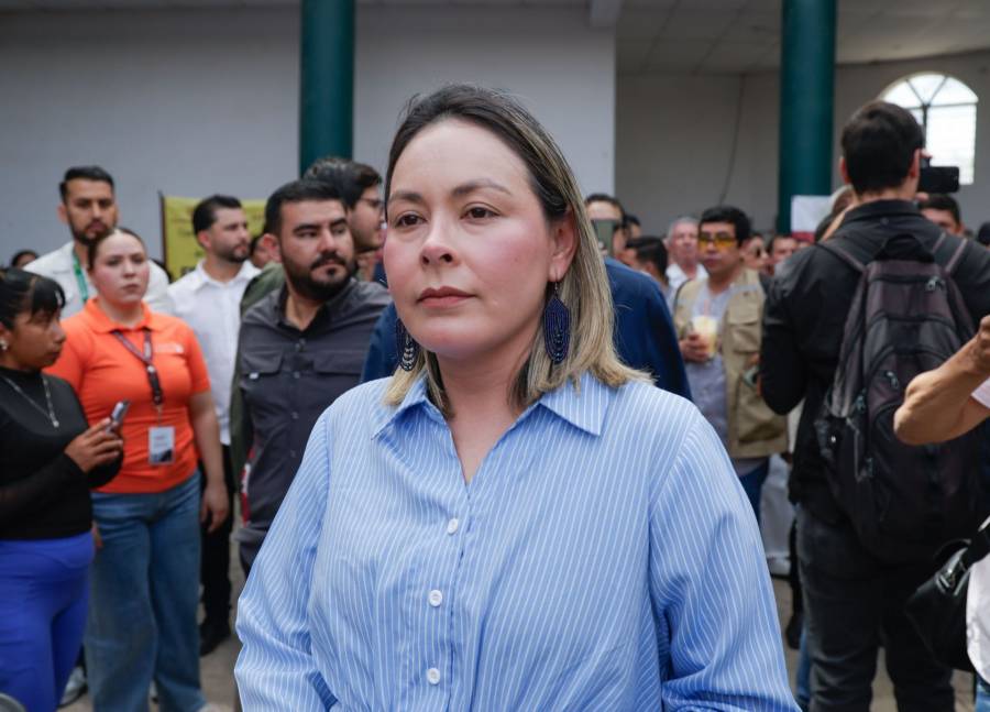 Gobernadora interina de Sinaloa da a luz a su segunda hija y continuará labores desde casa