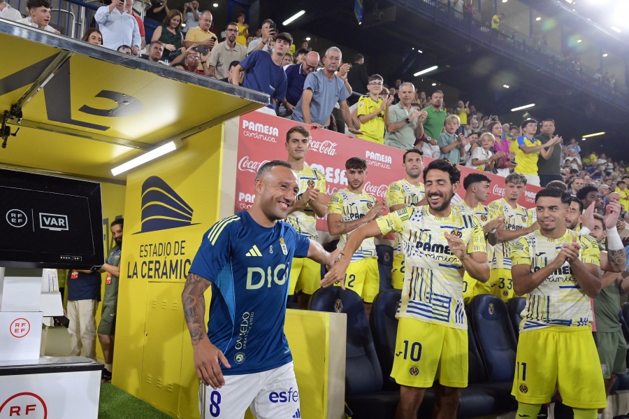 Cazorla, dos veces campeón de Europa con España, cuelga las botas a los 41 años