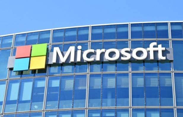 Microsoft recorta 3,200 empleos y reestructura estudios de Xbox