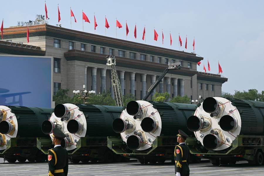 China dice haber realizado prueba de misiles en el Pacífico 