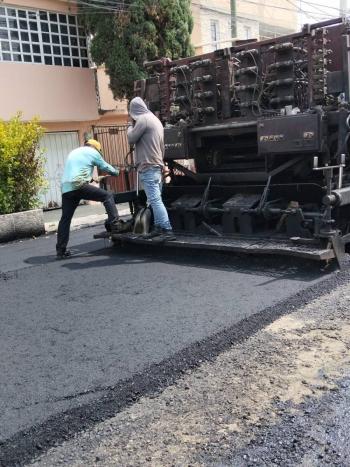 Rehabilitan 17 vialidades en Villas del Sol tras m&aacute;s de dos d&eacute;cadas de rezago