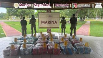 Marina asegura m&aacute;s de una tonelada de coca&iacute;na en costas de Michoac&aacute;n