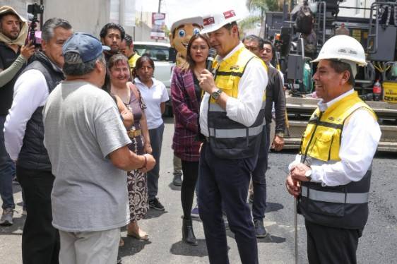 Supervisa Armenta reconstrucci&oacute;n de calle Romero Vargas con 41% de avance en Puebla