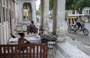 Cuba reconecta la red el&eacute;ctrica pero siguen los apagones
