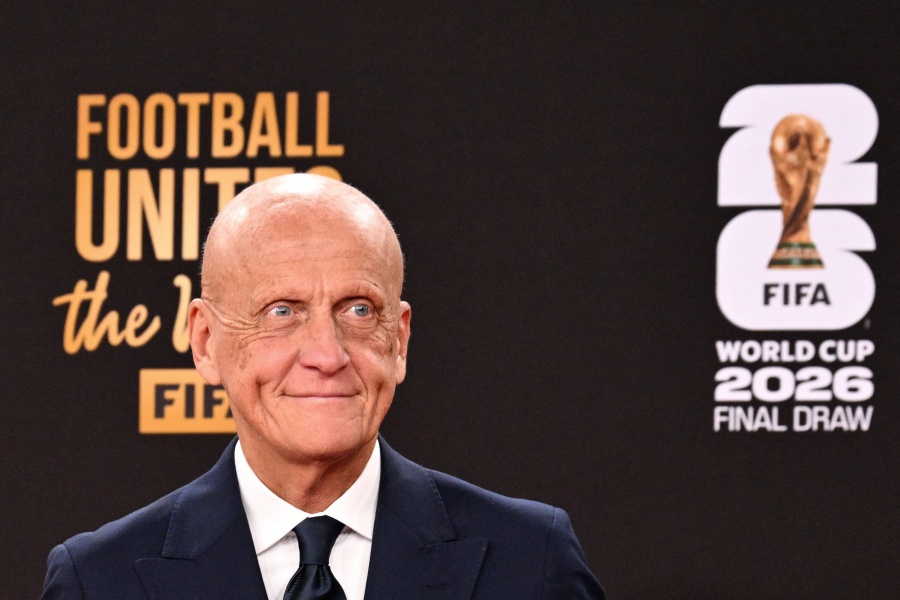 Pierluigi Collina defiende la integridad arbitral en el Mundial