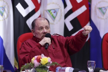 Denuncian que gobierno de Nicaragua anuloacute permisos de trabajo a 2000 abogados