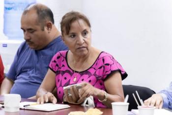 Acuerdan mesas t&eacute;cnicas para reordenar taxis en el Centro Hist&oacute;rico de Oaxaca