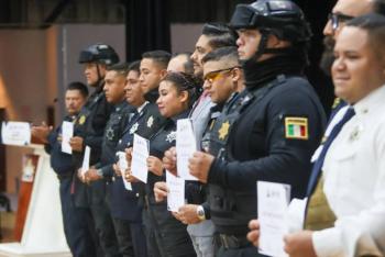 Nezahualc&oacute;yotl entrega 7 millones de pesos en est&iacute;mulos a m&aacute;s de mil 600 polic&iacute;as municipales