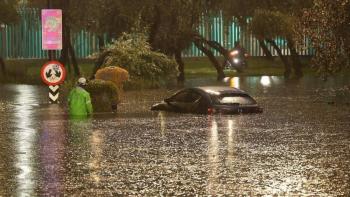 Fuertes lluvias provocan severas inundaciones en Tlalpan y ca&iacute;da de &aacute;rboles en otras alcald&iacute;as