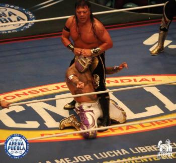 GUERREROS RECONQUISTAN LA ARENA PUEBLA