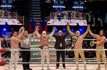 M&iacute;stico y M&aacute;scara Dorada sostienen el reinado de ROH en una Arena M&eacute;xico encendida