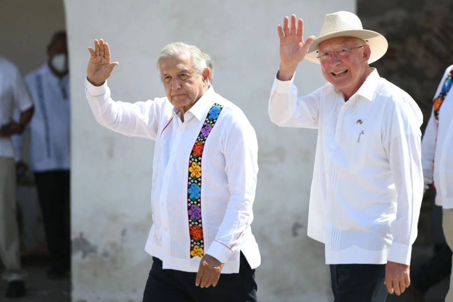 Ken Salazar revela intentos fallidos de comunicación con AMLO tras captura de Mayo Zambada