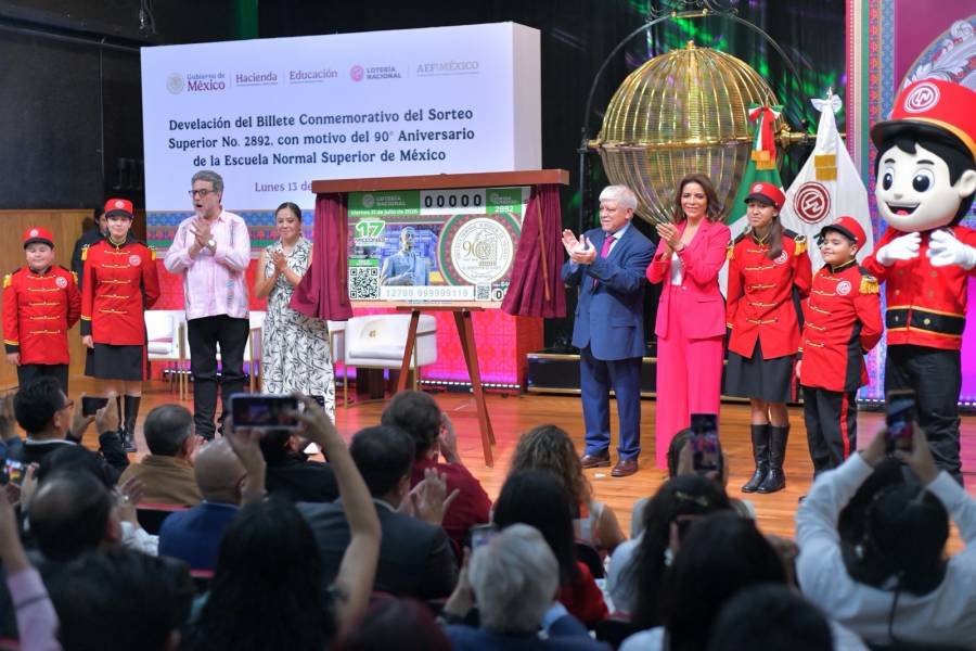 Lotería Nacional dedica billete conmemorativo a la Escuela Normal Superior de México por sus nueve décadas de trayectoria