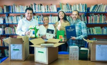 UT San Juan dona 93 libros a bibliotecas de comunidades ind&iacute;genas en Amealco